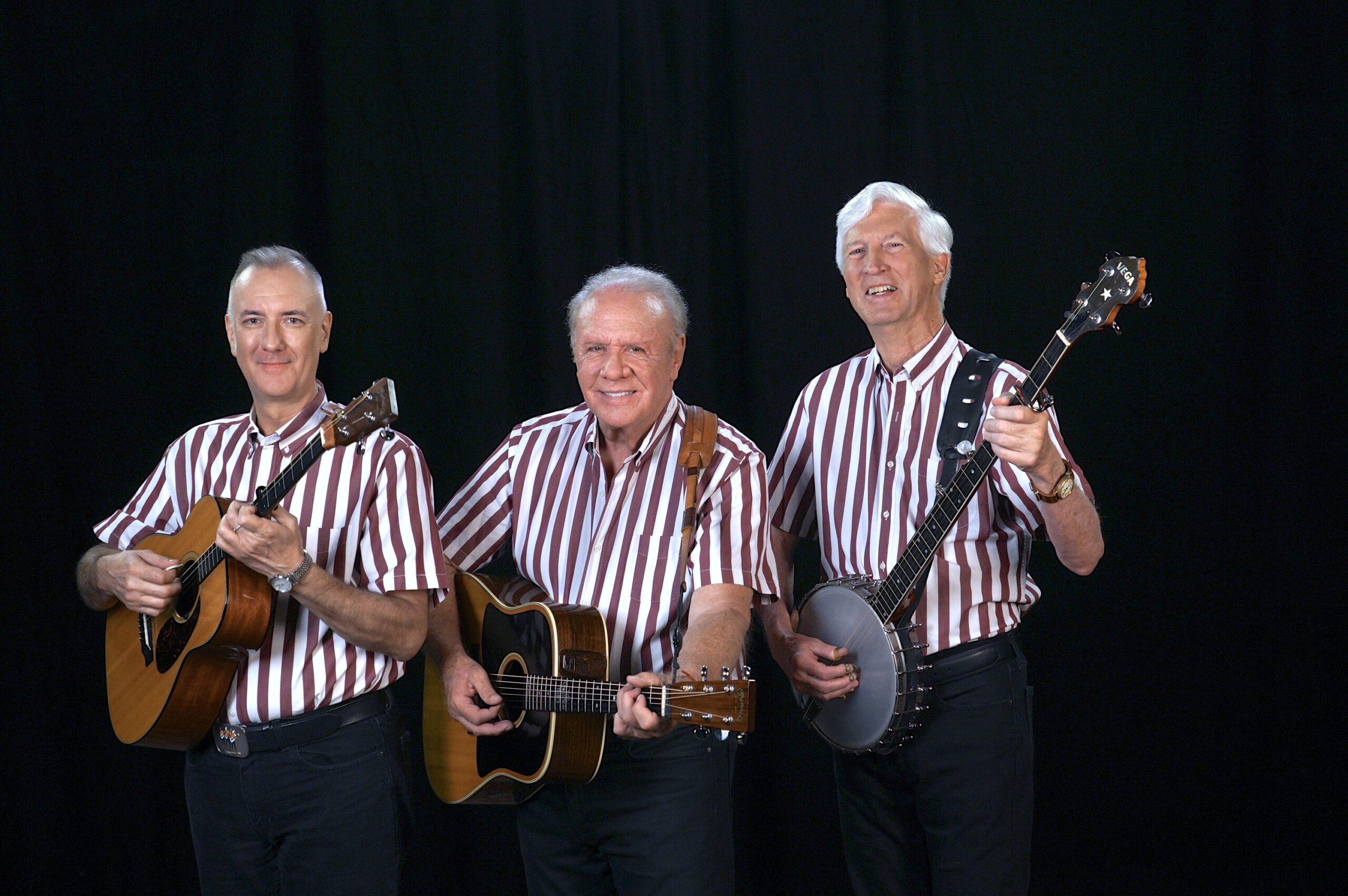 Shows a photo of The Kingston Trio